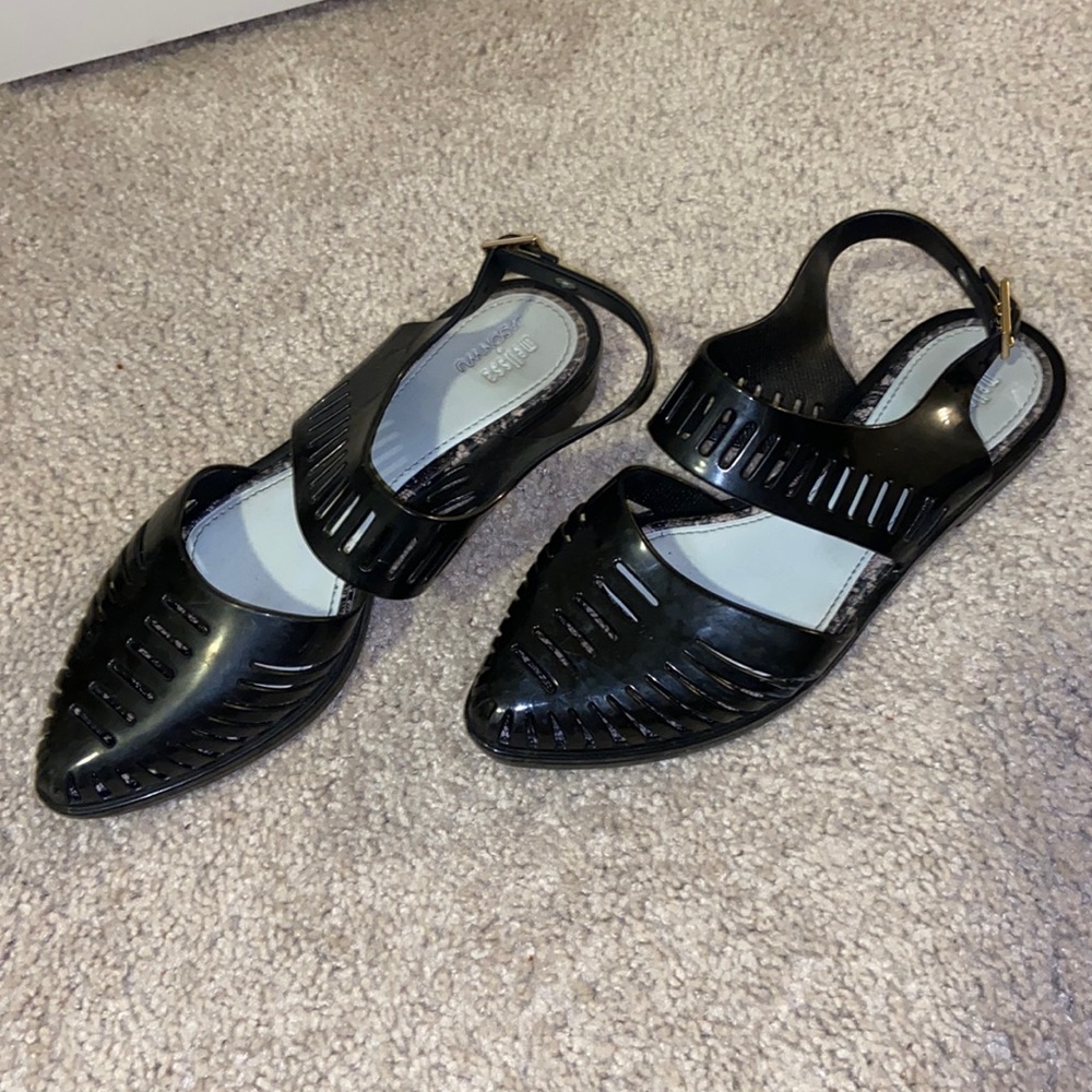 Black Melissa x Jason Wu jellies.